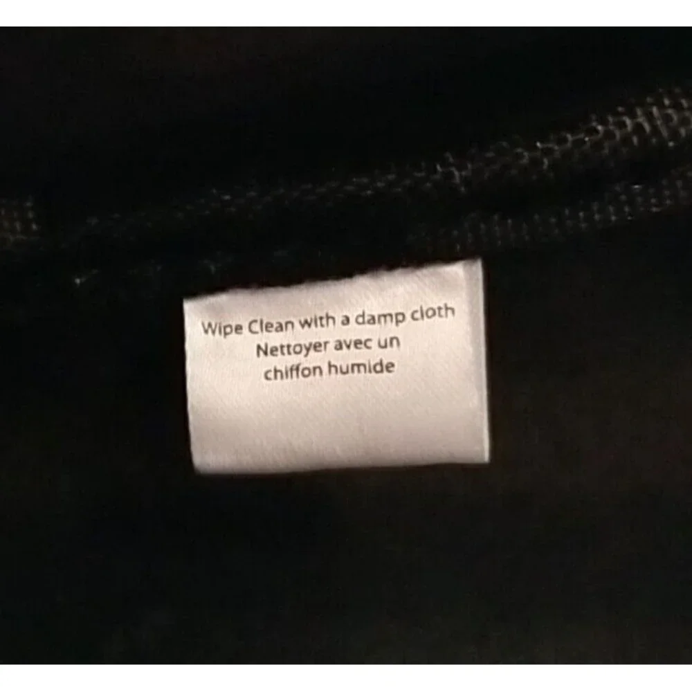 Alice + Olivia by Stacey Bendet Women’s Stripe Duffle Bag Black & White NWOT - Picture 7 of 7